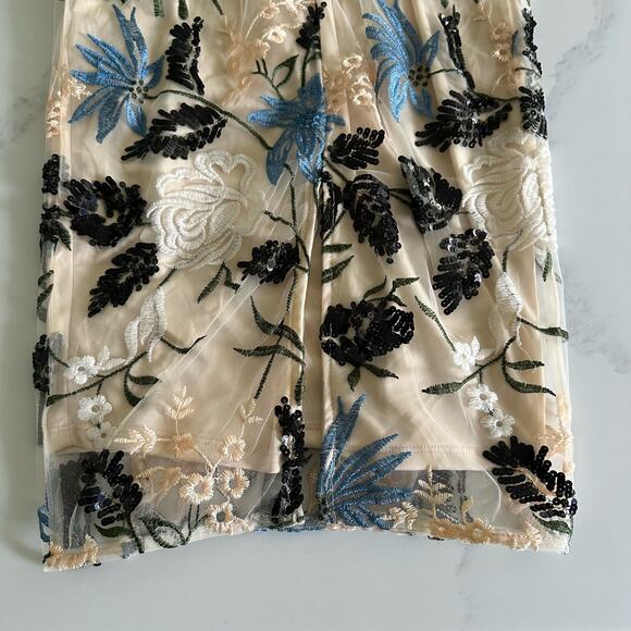 Lulus Cream Showstopper Embroidered Sequin Bodycon Midi Dress Size Small - Picture 10 of 12